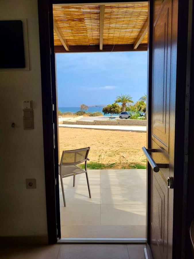 Studio At Beautiful Beach Kouremenos Lejlighed Anevato Eksteriør billede